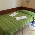 Adelchi * Milán