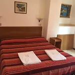 Adelchi Hotel *