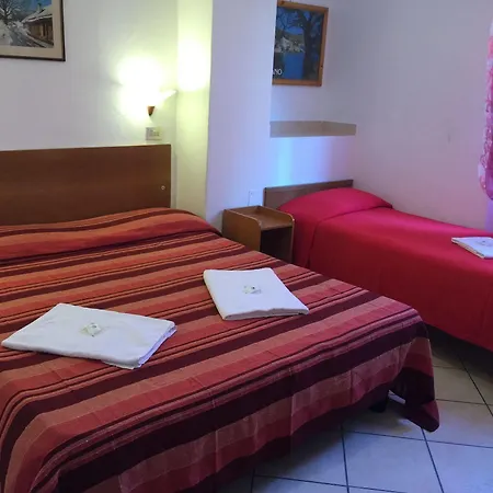 Adelchi Hotel *