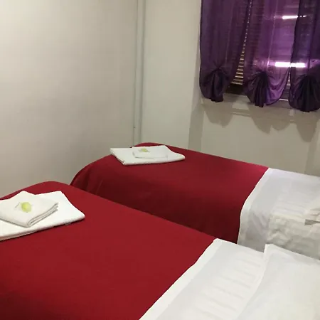 Hotel Adelchi *