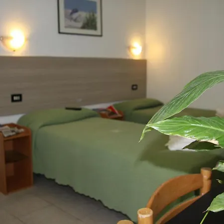 Hotel Adelchi Milan