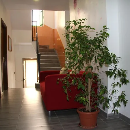 Adelchi Hotel *