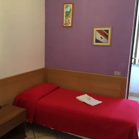 Hotel Adelchi *
