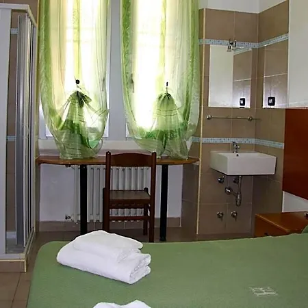 Hotel Adelchi *