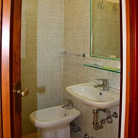 Hotel Adelchi