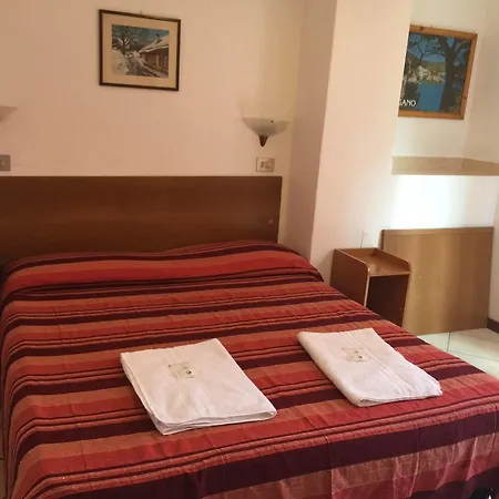 Adelchi Hotel *