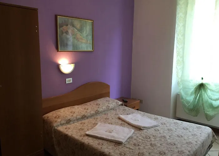 Adelchi Hotel *